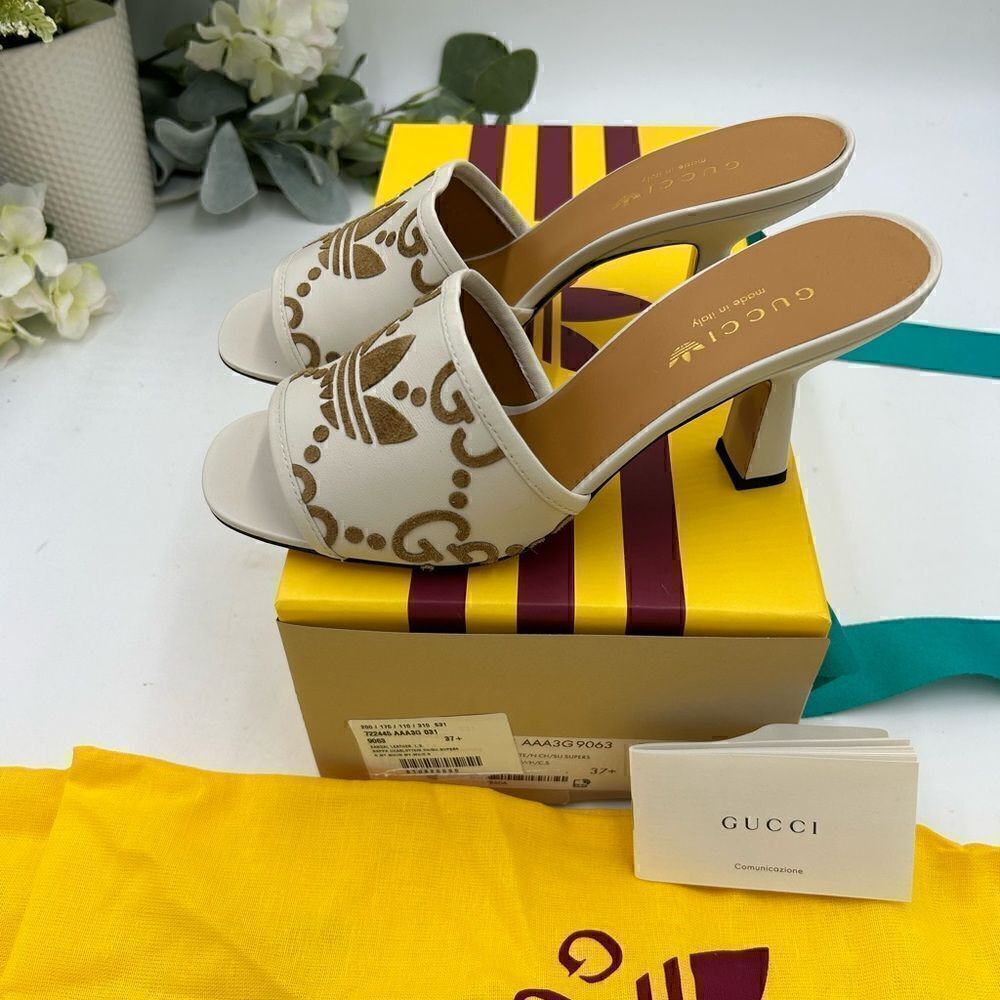 Women’s Gucci X Adidas, slide sandals, size 37.5 made in Italy - Picture 4 of 9